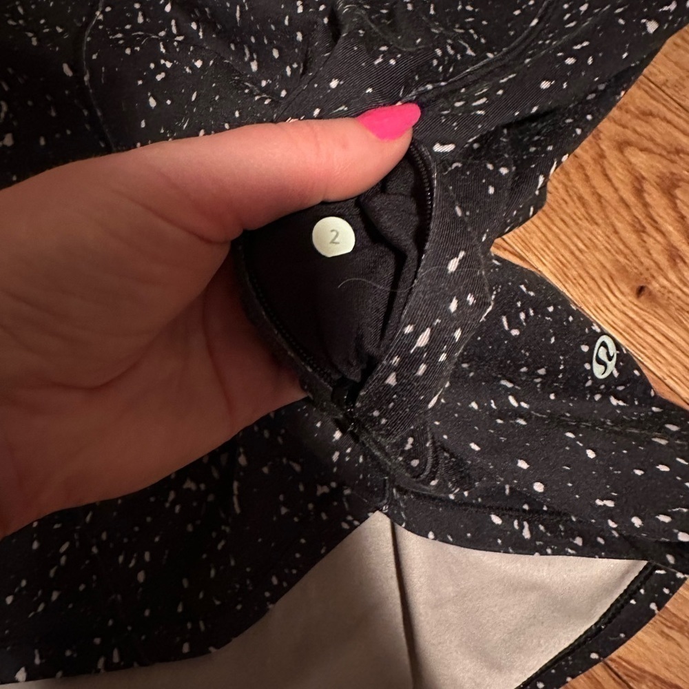 Lululemon pullover - Picture 3 of 5